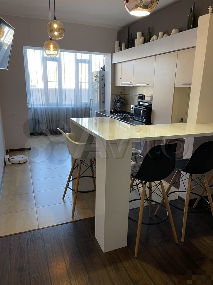 Квартира-студия, 66 м², 1/3 эт. (547681) Квартира-студия, 66 м², 1/3 эт. (547681)
