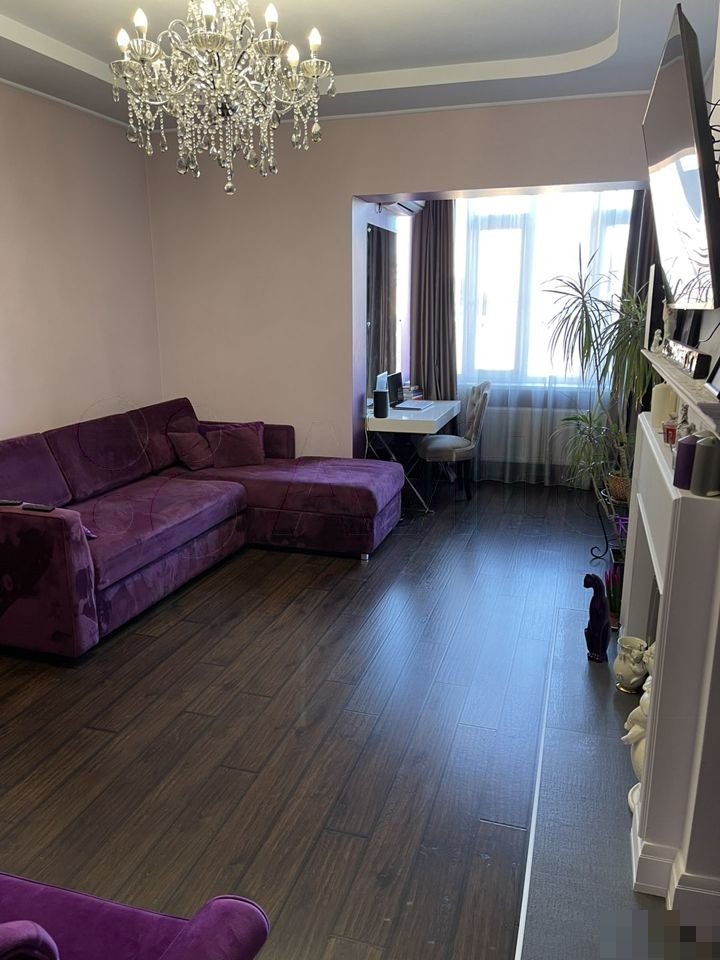 Квартира-студия, 66 м², 1/3 эт. (547681) Квартира-студия, 66 м², 1/3 эт. (547681)