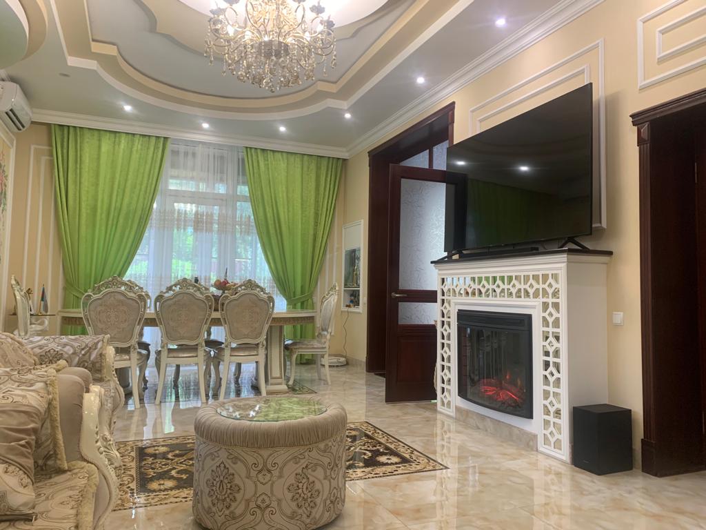 дом 208,2 кв.м., 4,4 сотки земли (547326) дом 208,2 кв.м., 4,4 сотки земли (547326)