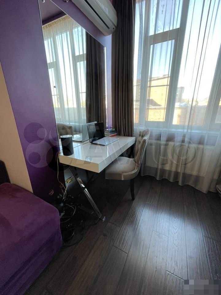 Квартира-студия, 66 м², 1/3 эт. (547681) Квартира-студия, 66 м², 1/3 эт. (547681)
