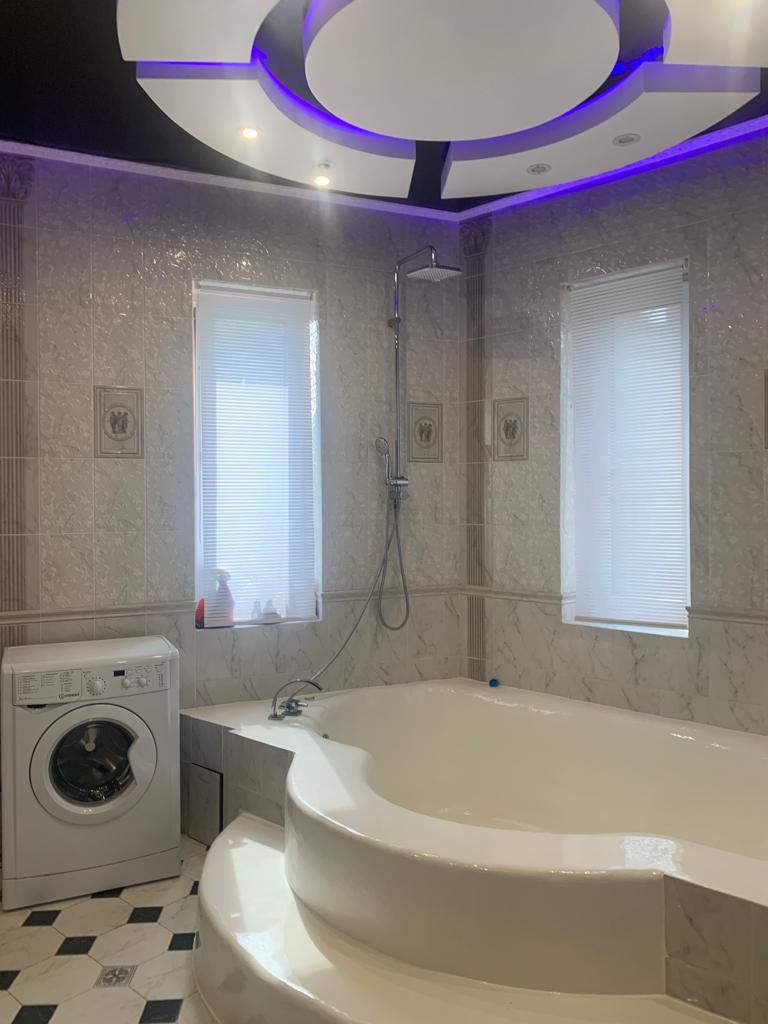 дом 208,2 кв.м., 4,4 сотки земли (547326) дом 208,2 кв.м., 4,4 сотки земли (547326)