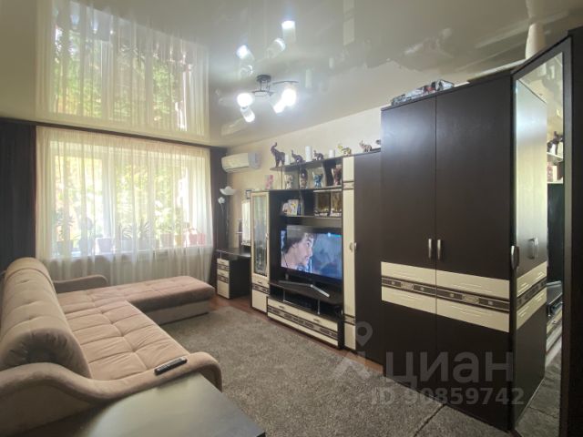 ул. Чехова 333 67.4 кв.м (546993) ул. Чехова 333 67.4 кв.м (546993)