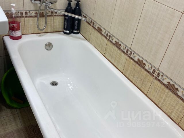 ул. Чехова 333 67.4 кв.м (546993) ул. Чехова 333 67.4 кв.м (546993)